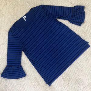 ELLE 3/4 sleeve top blue with black stripes SizeXS